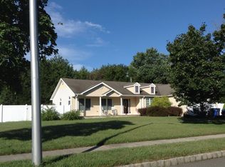 1662 Ferro Ln, Toms River, NJ 08755