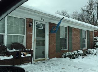 345 Meadowood Rd, Louisville, KY 40229