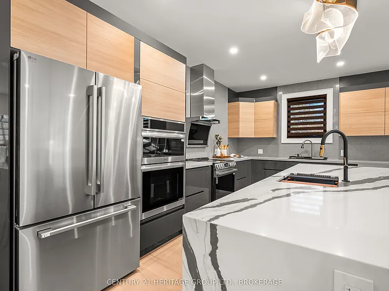 3 Windsor St — Photo 22