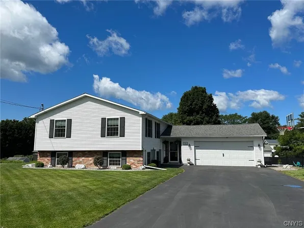 146 Hilson Dr, Rome, NY 13440