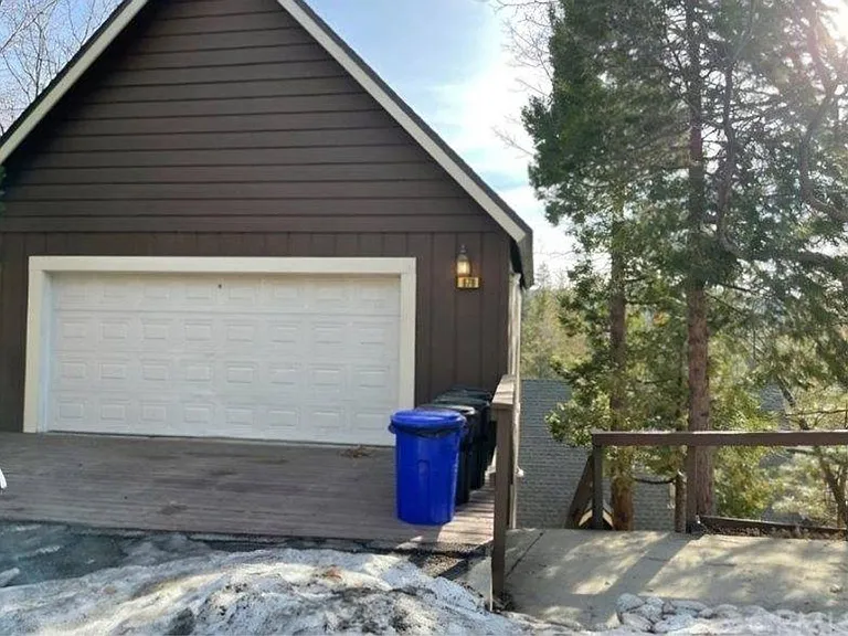 676 Grass Valley Rd — Photo 7