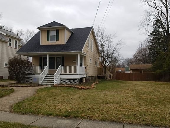2nd image of 725 High St