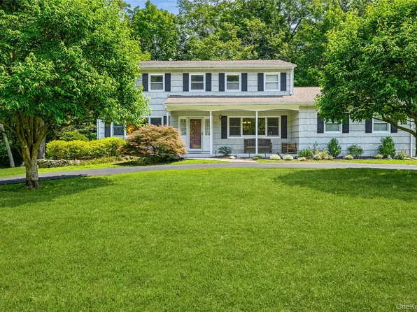36 W Gate Road, Montebello, NY 10901