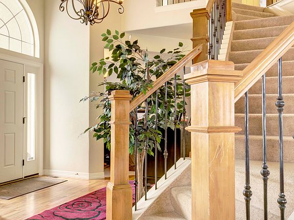 Another view of foyer.