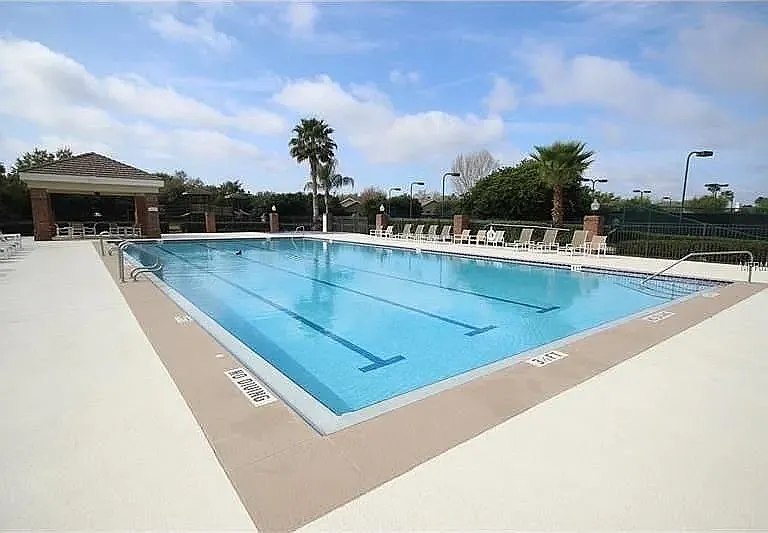 2427 Copperhill Loop — Photo 3