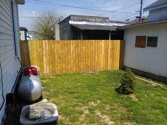 5th image of 1710 Grandview Ave