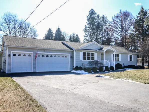9 MacArthur Road, Trumbull, CT 06611