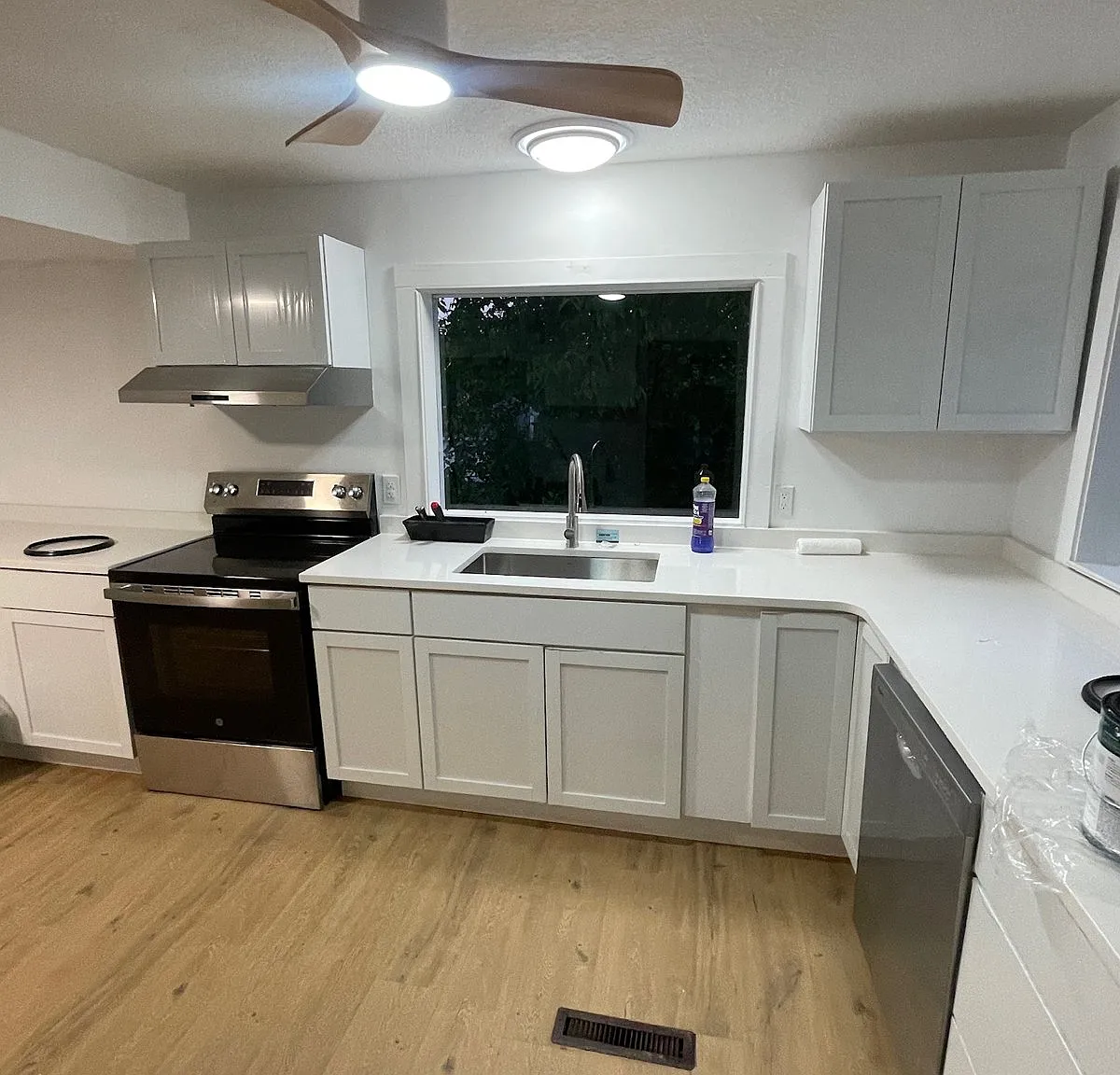 4 bed, 1746 sqft, $1,750 — Photo 2