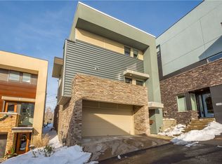 15 Bailey Park Ln, Pittsburgh, PA 15210