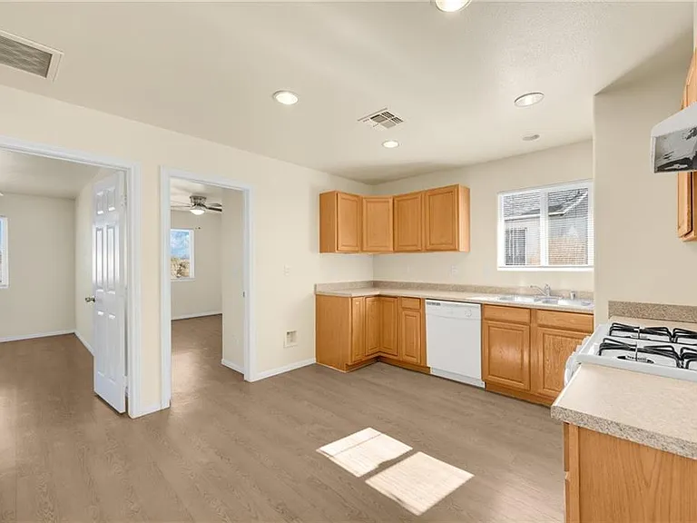 6673 Split Rock Ave #A — Photo 3