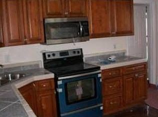 1 Oxley Square Rd, Gaithersburg, MD 20877