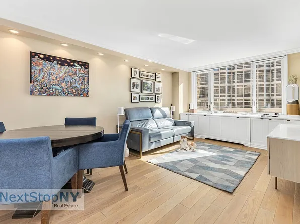 245 E 54th St #4HJ, Manhattan, NY 10022
