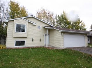 18050 Empire Trl, Farmington, MN 55024