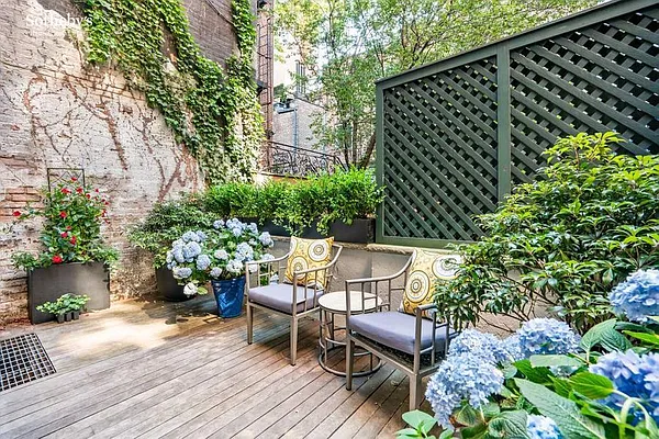 Rented by Sotheby's International Realty | media 36
