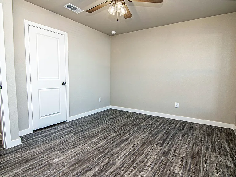 6733 Blue Sky St — Photo 27