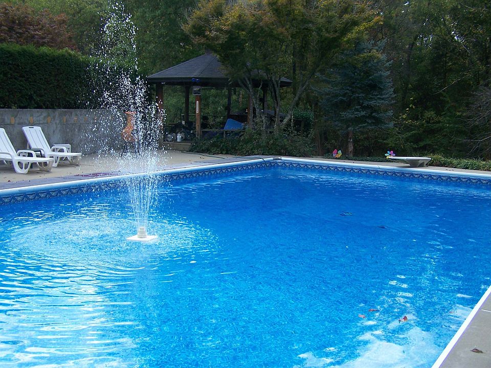 2nd image of 150 Ludwick Dr