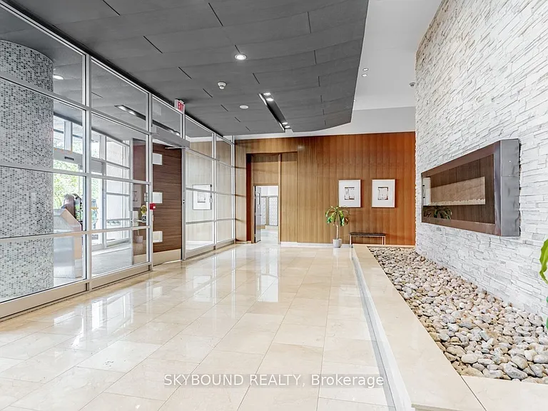 220 Burnhamthorpe Rd W #3202 — Photo 29