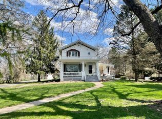 1123 S Main St, Princeton, IL 61356
