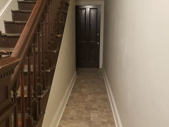 3rd image of 507 W Market St Fl 2