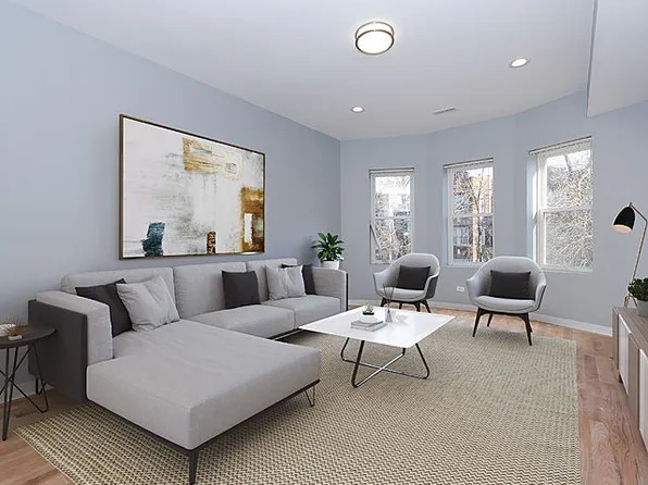 2413 E 78th St APT 2, Chicago, IL 60649