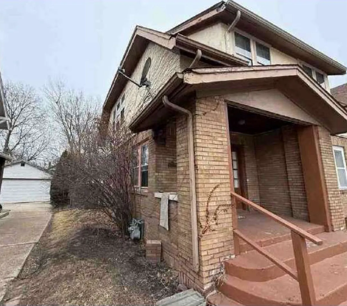 Grant Ave, Rockford — Photo 2