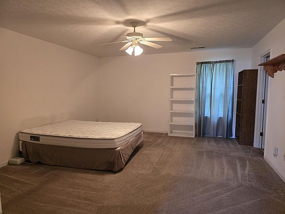 5th image of 530 Canoe Creek Dr