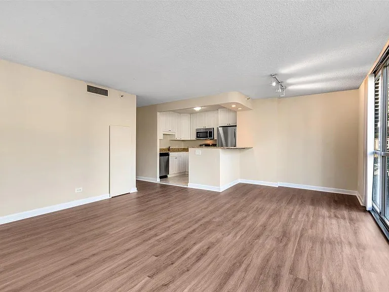 10 E Ontario St #802 — Photo 6