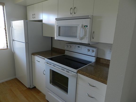 kitchen (2)_05202013