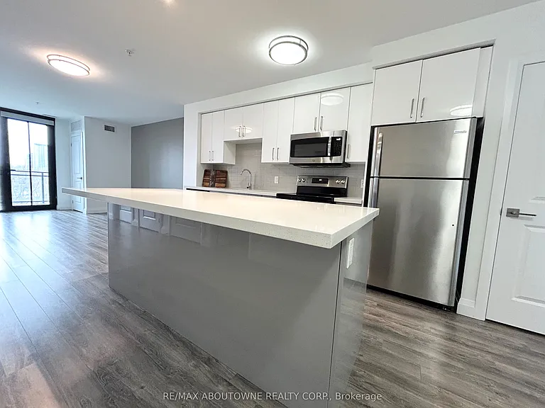 460 C Belmont Ave W #607 — Photo 4