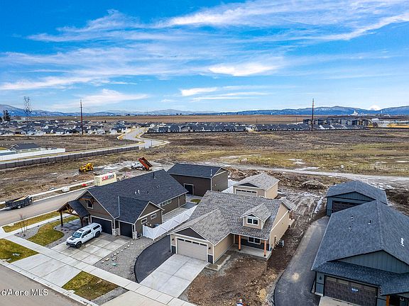 5th image of 8892 W Swather Ave