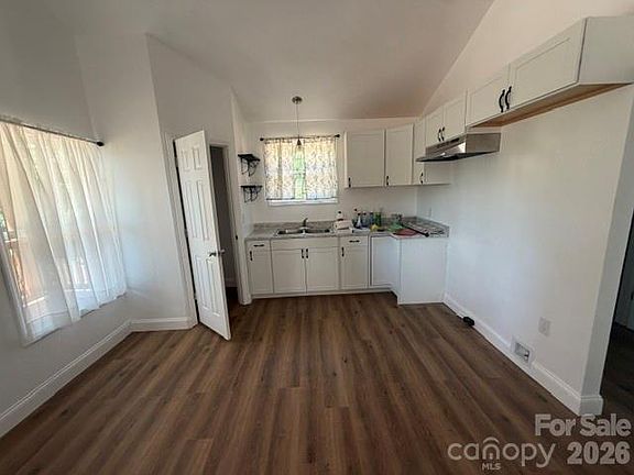 3rd image of 291 McGinnis Dr