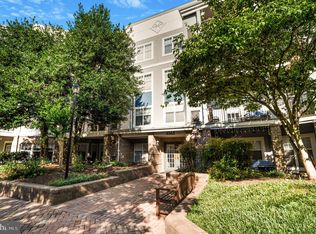 5565 Seminary Rd APT 107, Falls Church, VA 22041
