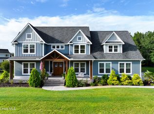 125 W Colonnade Dr, Hampstead, NC 28443