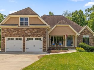 2904 Reflection Ln, Ooltewah, TN 37363