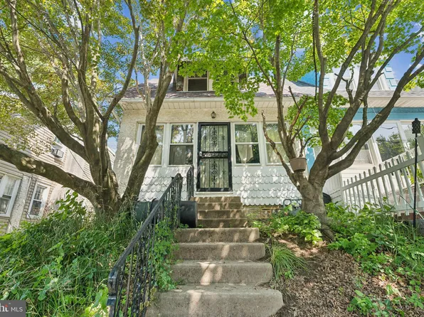 3837 Marshall Rd, Drexel Hill, PA 19026