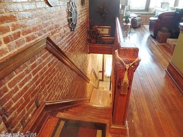 1st image of 711A Mena St