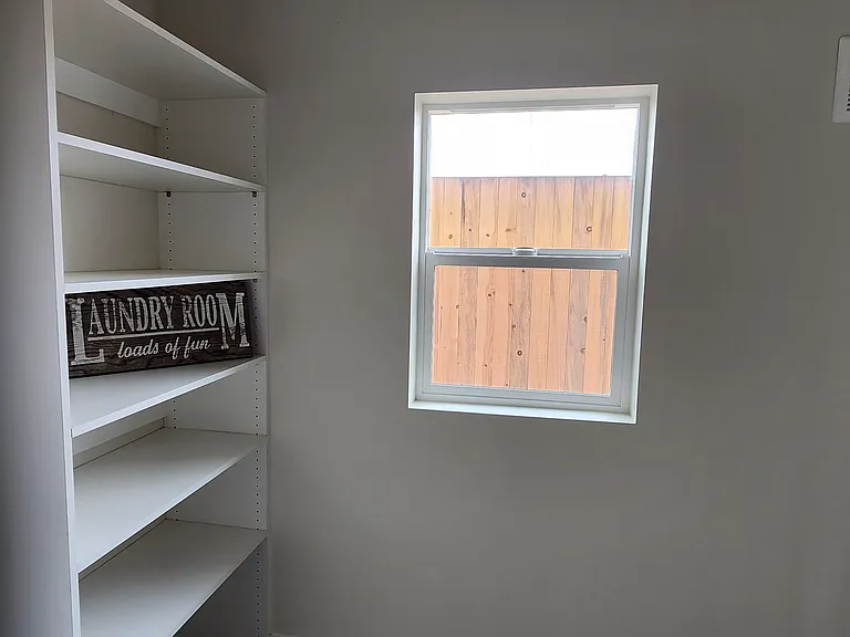 1296 Saratoga Ave — Photo 5