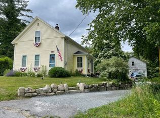 890 Fisher Rd, Fitchburg, MA 01420