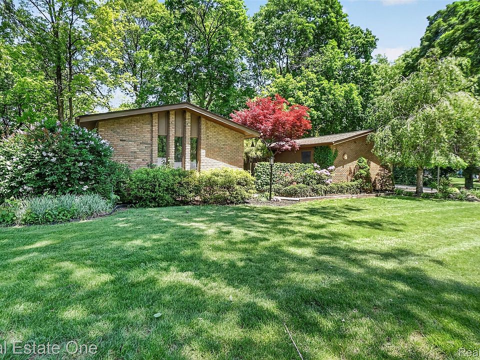 1st image of 1309 Ashover Dr