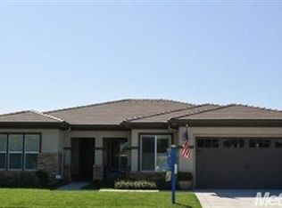 1222 Holly Berry St, Manteca, CA 95336