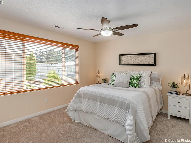 10354 NE Okanogan St — Photo 17