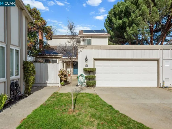 132 Mount Etna Dr, Clayton, CA 94517