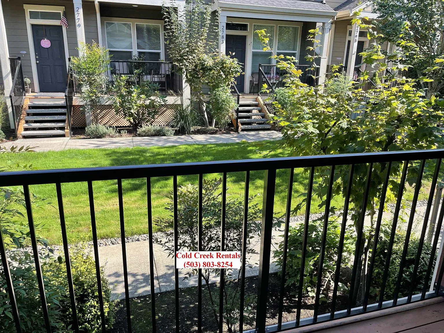 3 bed, 2.5 bath, 1427 sqft, $2,325 — Photo 3