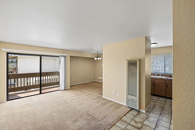 1 bed, 775 sqft, $2,445 — Photo 2
