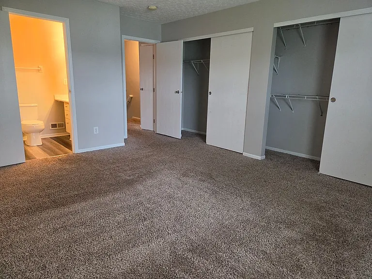 6696 Axtel Dr — Photo 17