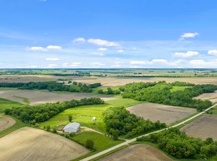 10045 W Edgewood Rd, Polo, IL 61064