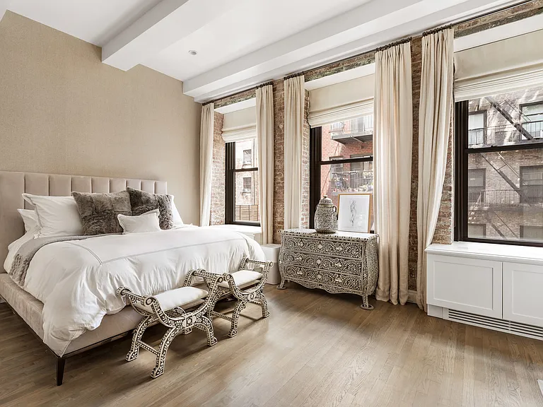 321 W 13th St #3B — Photo 6