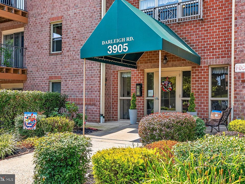 1st image of 3905 Darleigh Rd APT G