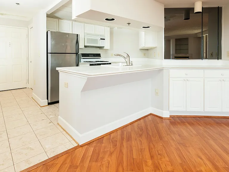 1276 N Wayne St #629 — Photo 6