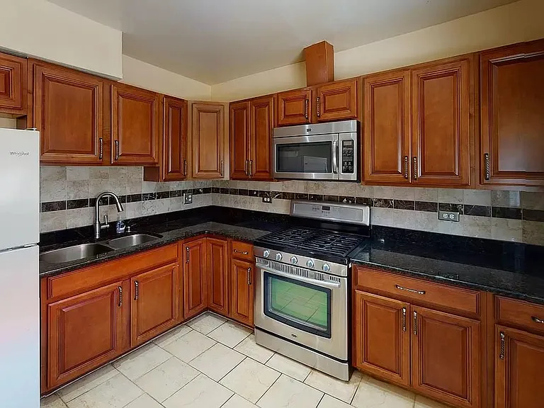 10 E Judith Ann Dr — Photo 8